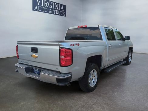 Used 2018 Chevrolet Silverado 1500 LT w/ LT Fleet Convenience Package AWD/4WD image 8