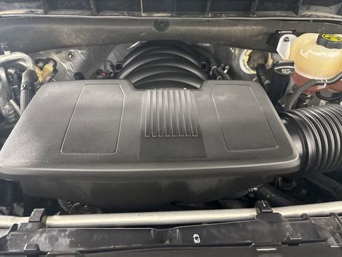 Used 2024 GMC Yukon Denali image 34