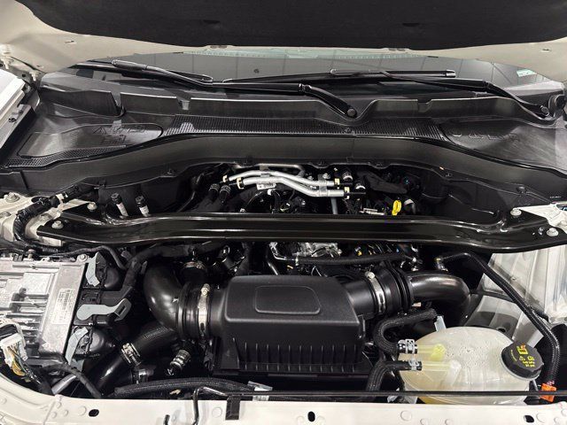 Used 2025 Ford Explorer Platinum w/ Ultimate Package AWD/4WD image 41