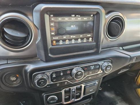 Used 2020 Jeep Wrangler Unlimited Sport AWD/4WD image 14