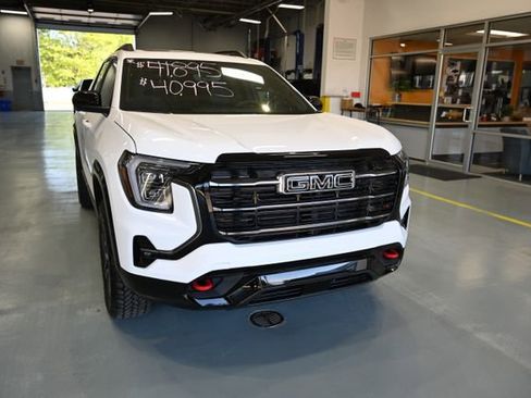 New 2026 GMC Terrain AT4 w/ Convenience Package III AWD/4WD image 3