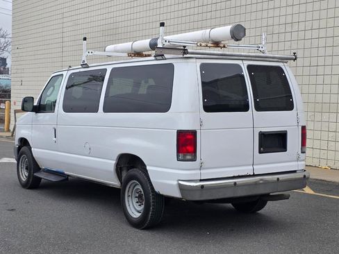 Used 2014 Ford E-350 and Econoline 350 XLT RWD image 5