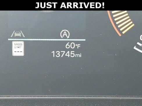 Used 2024 Hyundai Santa Fe XRT image 27