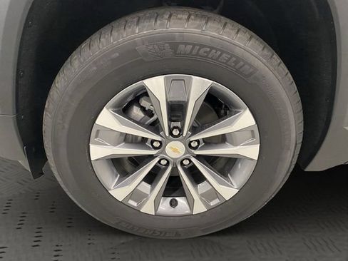 New 2026 Chevrolet Equinox LT w/ Safety and Technology Package AWD/4WD image 10