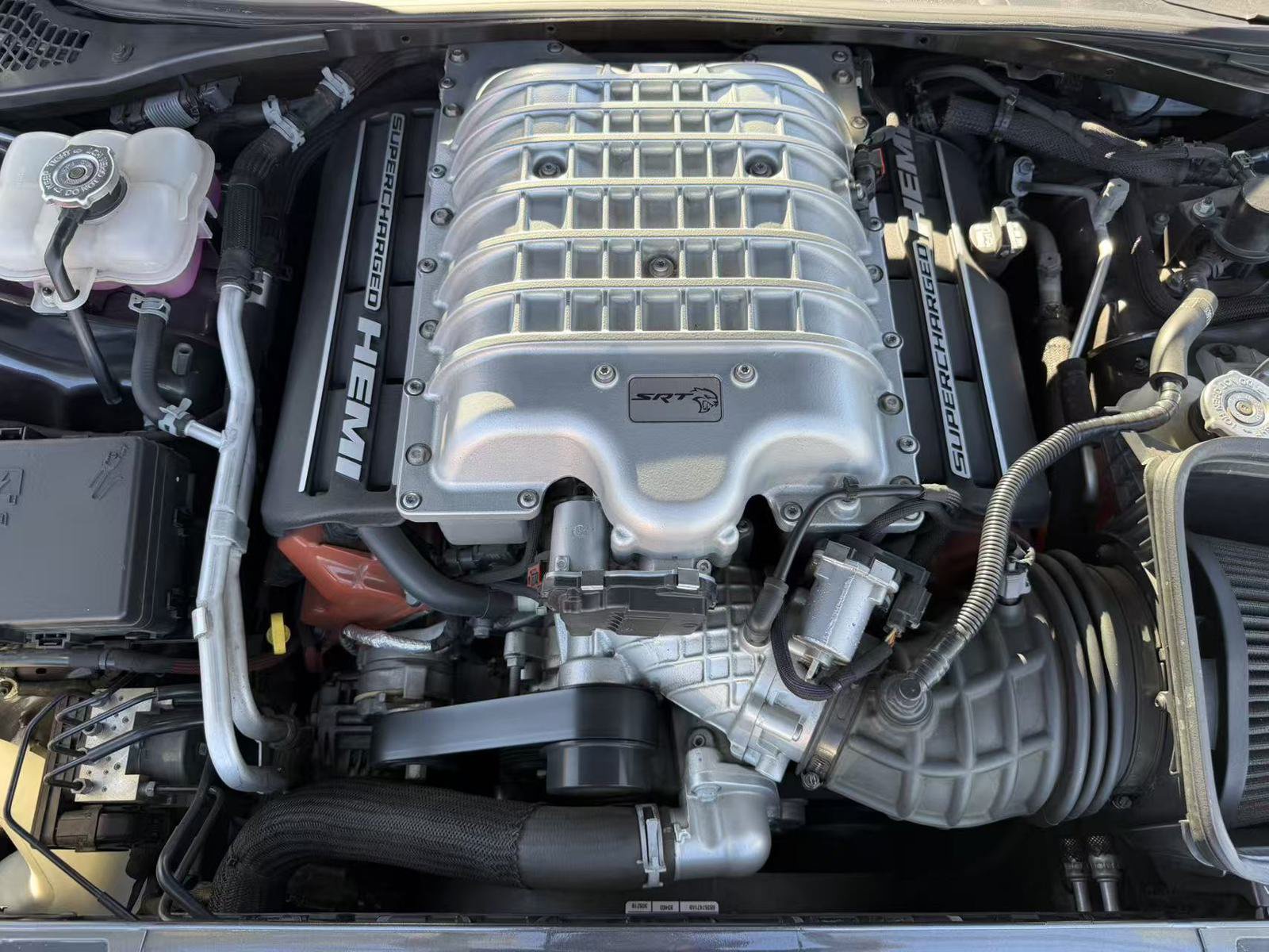 Used 2021 Dodge Challenger SRT Hellcat RWD image 8