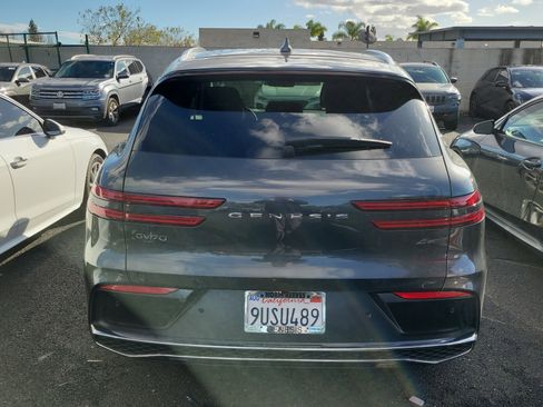 Certified 2026 Genesis GV70 2.5T Advanced image 4