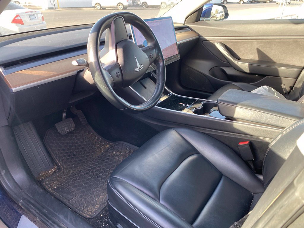 Used 2018 Tesla Model 3 Mid Range RWD image 6