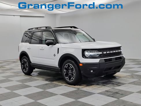 New 2025 Ford Bronco Sport Outer Banks w/ Outer Banks Tech Package+ image 1