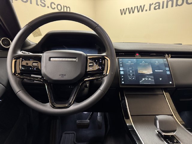 Used 2024 Land Rover Range Rover Evoque S AWD/4WD image 9