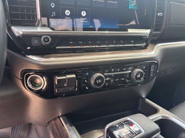 Used 2026 Chevrolet Silverado 1500 LTZ AWD/4WD image 21