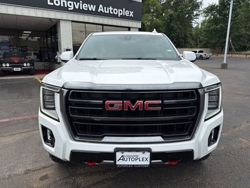 Used 2022 GMC Yukon AT4 AWD/4WD image 3