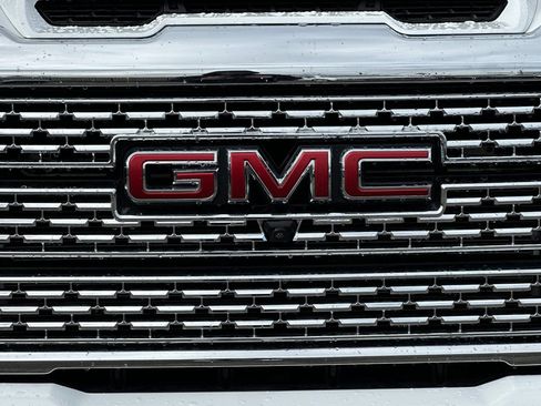 Used 2022 GMC Sierra 3500 Denali image 45