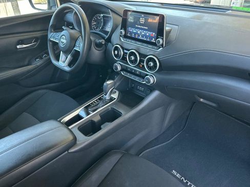 Certified 2024 Nissan Sentra SV FWD image 15
