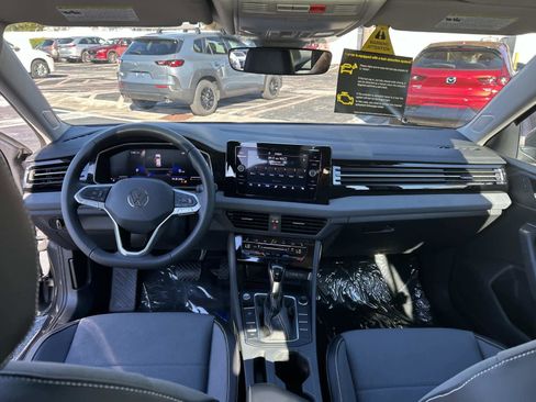 New 2026 Volkswagen Jetta SE image 15