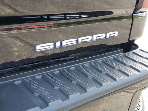 Used 2024 GMC Sierra 2500 Denali Ultimate image 36