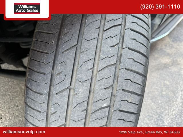 Used 2019 Cadillac Escalade Luxury AWD/4WD image 29