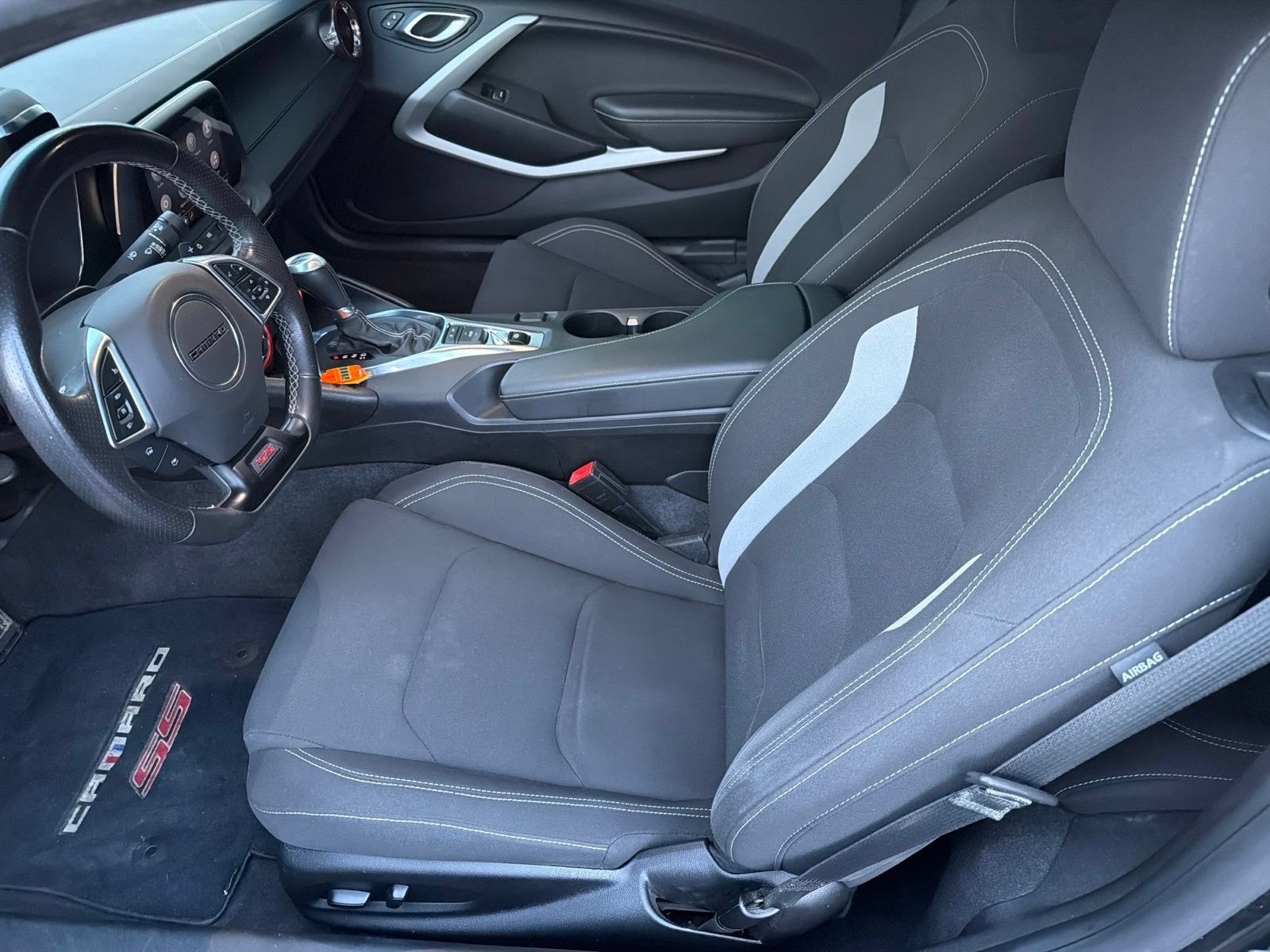 Used 2021 Chevrolet Camaro SS RWD image 30
