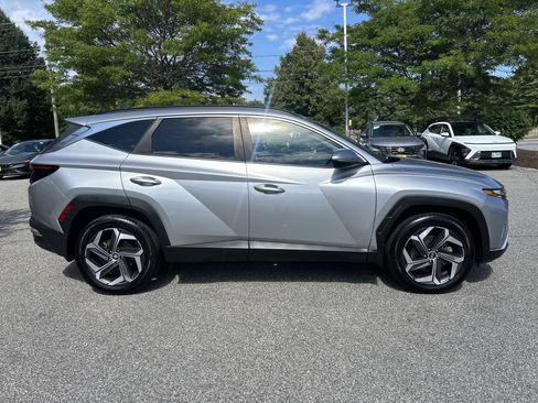Used 2024 Hyundai Tucson SEL w/ Convenience Package AWD/4WD image 4
