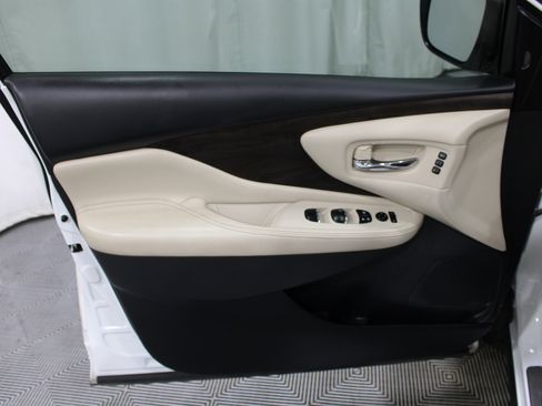 Used 2021 Nissan Murano Platinum w/ Cargo Package AWD/4WD image 6