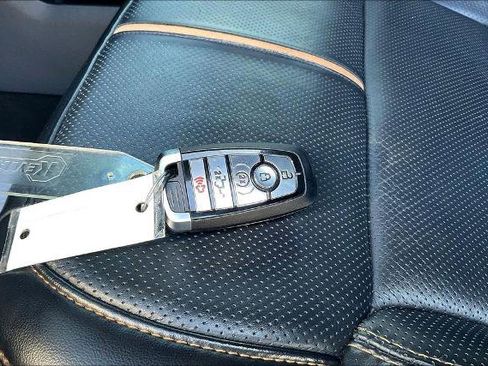 Certified 2024 Ford F250 Platinum w/ FX4 Off-Road Package image 36