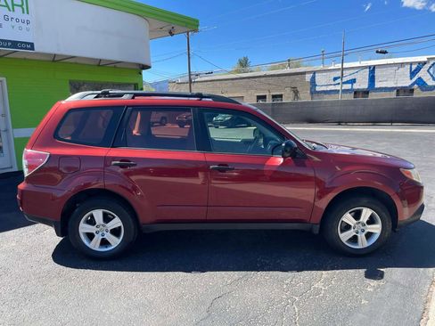 Used 2012 Subaru Forester 2.5X w/ Alloy Wheel Pkg image 9