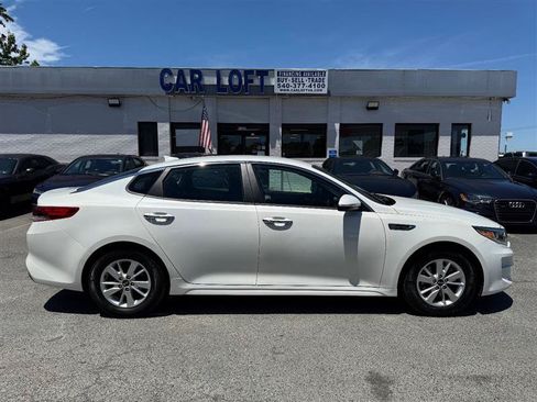 Used 2017 Kia Optima LX FWD image 5
