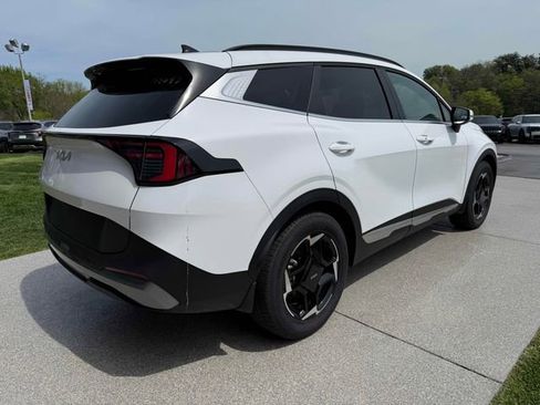 New 2026 Kia Sportage EX w/ EX Panorama Roof Package FWD image 14