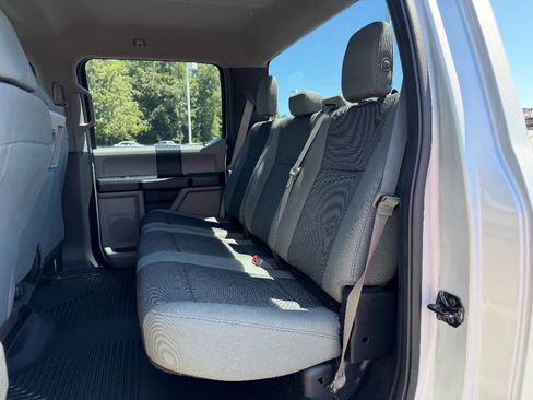Used 2017 Ford F150 XL w/ Equipment Group 101A Mid AWD/4WD image 14