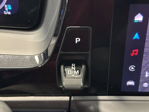 Certified 2025 Porsche Panamera 4 image 28