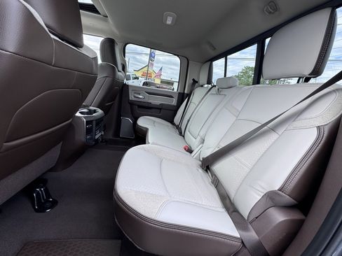 Used 2025 RAM 2500 Laramie image 15