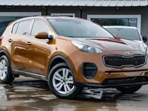 Used 2019 Kia Sportage LX FWD image 8