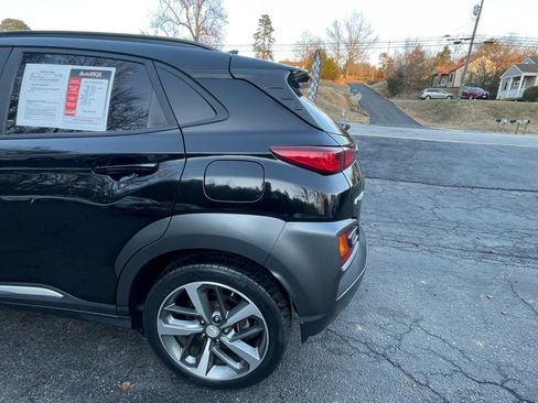 Used 2020 Hyundai Kona Limited image 4