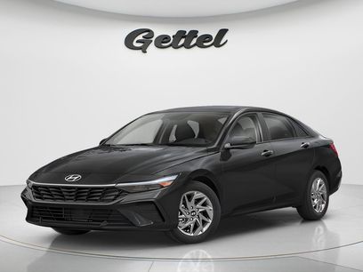 New 2026 Hyundai Elantra SEL Sport Premium