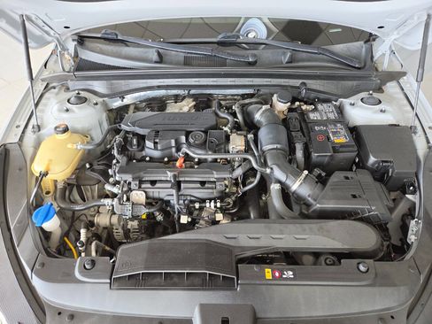 Used 2022 Kia K5 GT-Line w/ GT-Line FWD Premium Package image 37