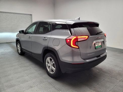 Used 2023 GMC Terrain SLE FWD image 5