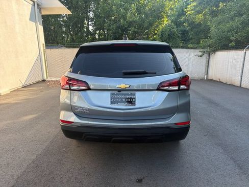 Used 2023 Chevrolet Equinox LS FWD image 7