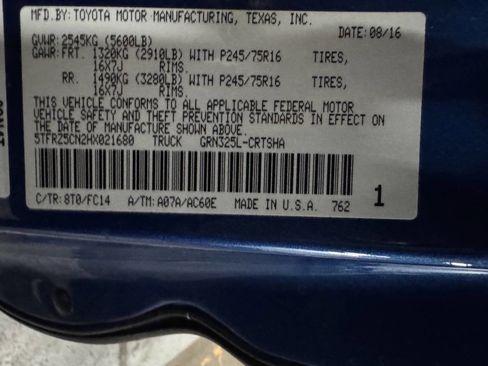 Used 2017 Toyota Tacoma SR5 w/ Tow Package RWD image 35