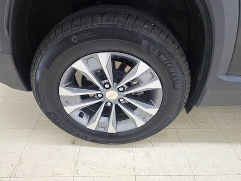 Used 2025 Chevrolet Equinox LT AWD/4WD image 21