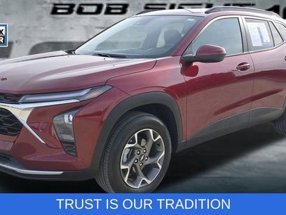 Used 2025 Chevrolet Trax LT w/ LT Convenience Package