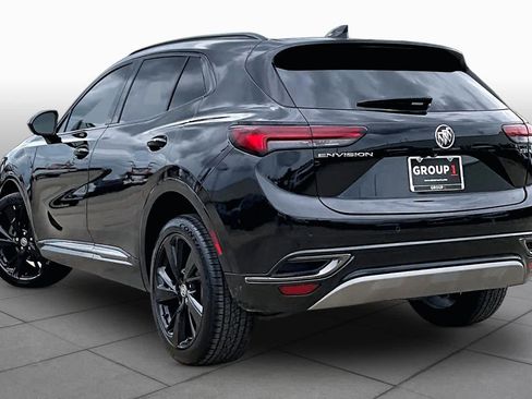 Used 2022 Buick Envision Essence w/ Sport Touring Package FWD image 12