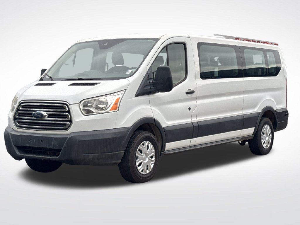 Used 2018 Ford Transit 350 XLT RWD image 6