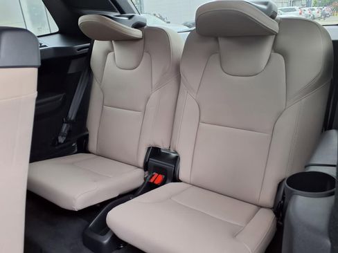 New 2025 Volvo XC90 B5 Core w/ Climate Package image 16