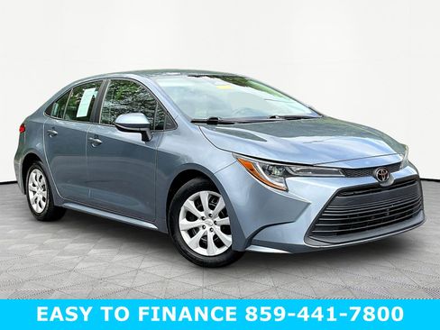Used 2024 Toyota Corolla LE FWD image 3