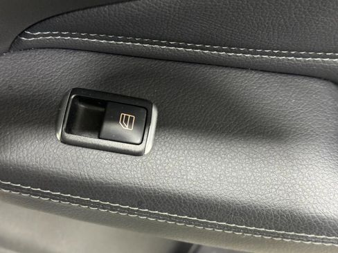 Used 2018 Mercedes-Benz GLE 350 4MATIC image 19