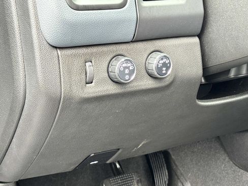 Used 2022 Chevrolet Colorado Z71 image 13