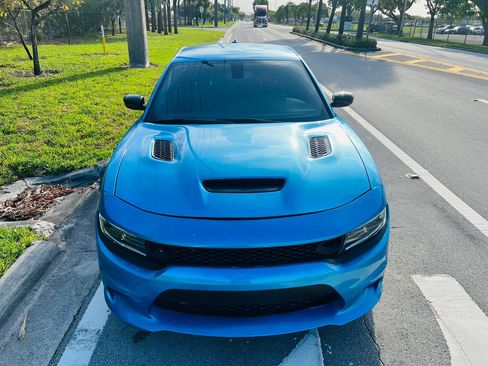 Used 2023 Dodge Charger R/T w/ Blacktop Package RWD image 9