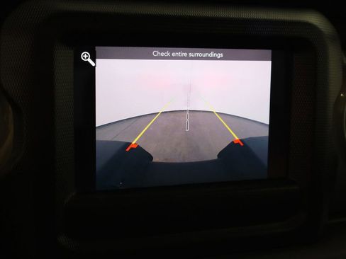 Used 2021 Jeep Gladiator Overland w/ Cold Weather Group image 33