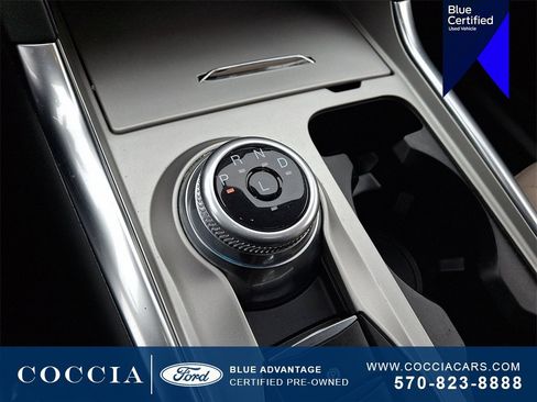 Certified 2022 Ford Explorer XLT w/ Equipment Group 202A image 16