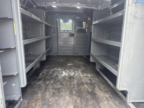 Used 2022 Ford Transit 250 Low Roof w/ Load Area Protection Package RWD image 23