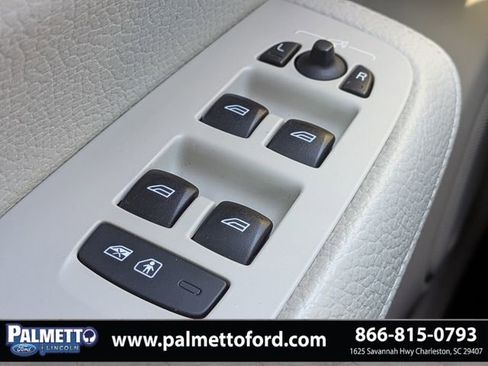 Used 2020 Volvo S60 T5 Momentum w/ Protection Package image 23